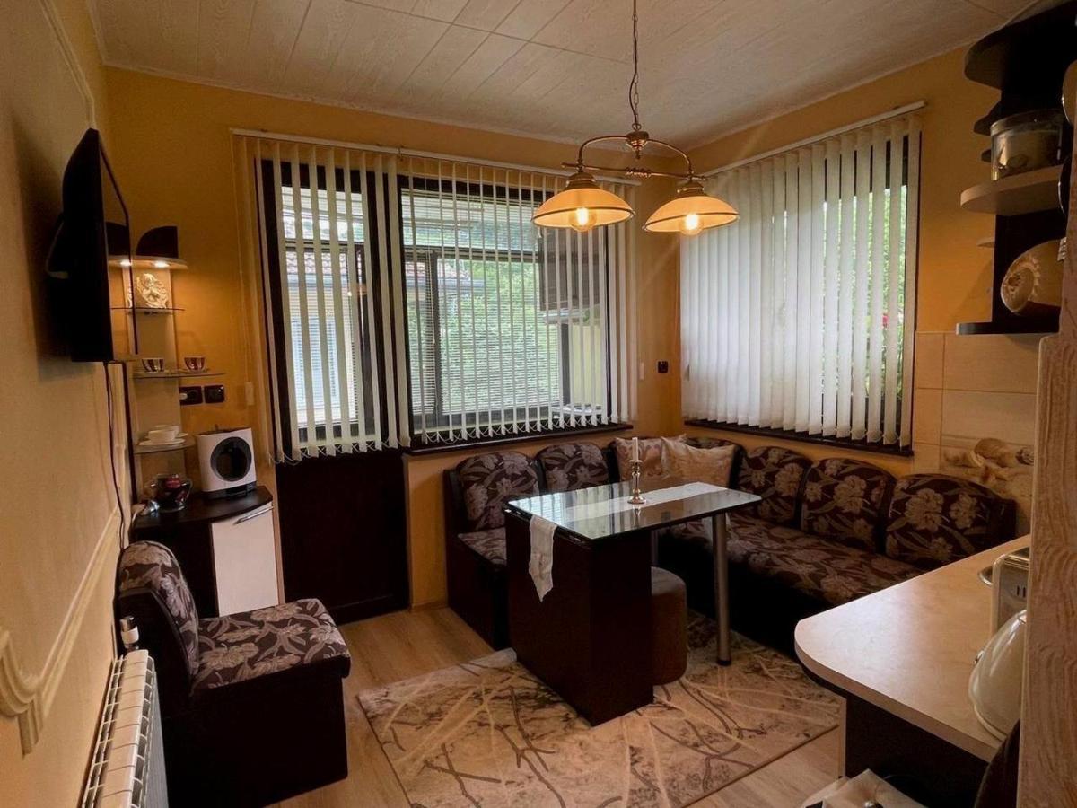 Z-Apartment In Трявна Екстер'єр фото